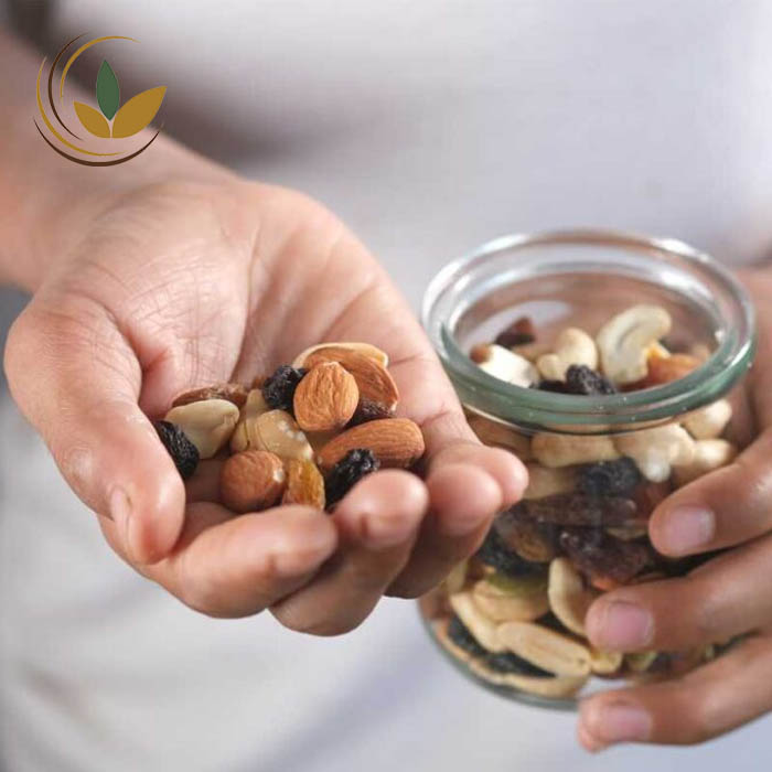 راهکارهای جلوگیری از فاسد شدن آجیل | روش‌های تشخیص