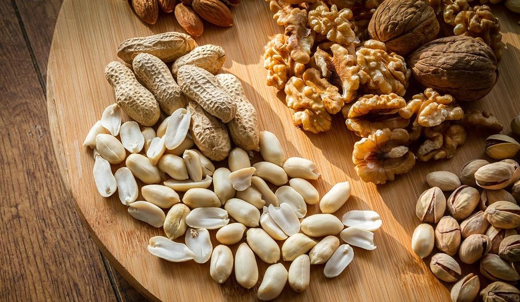 مصرف آجیل در شیمی درمانی