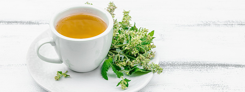 دمنوش بادرنجبویه برای کاهش استرس